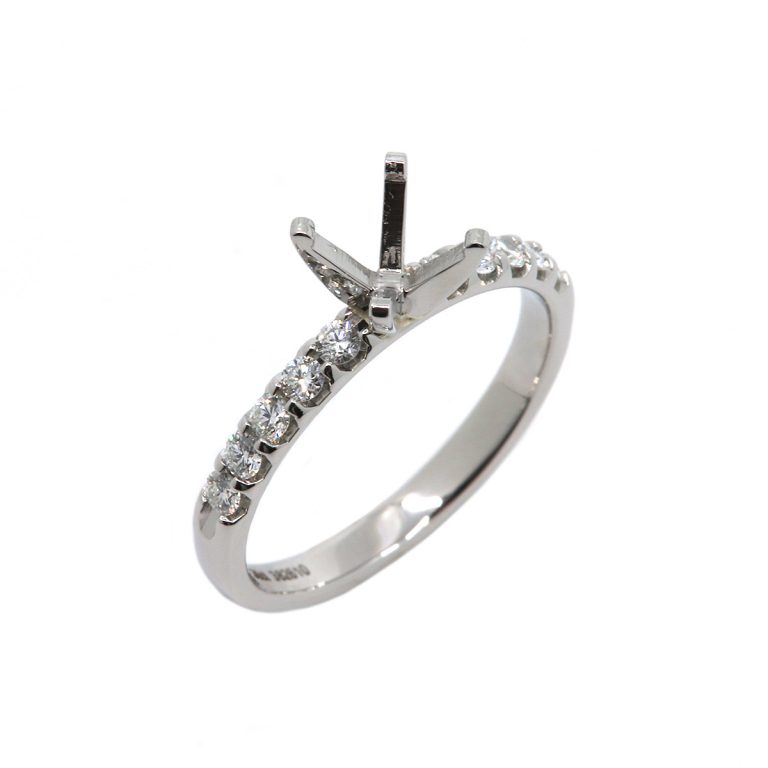 Platinum Shared Prong Classic Engagement Ring Semi-Mounting