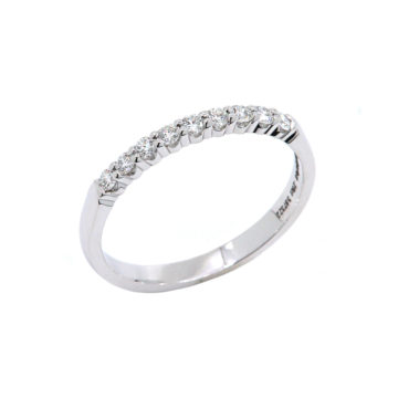 14K White Gold Shared Prong Diamond Band