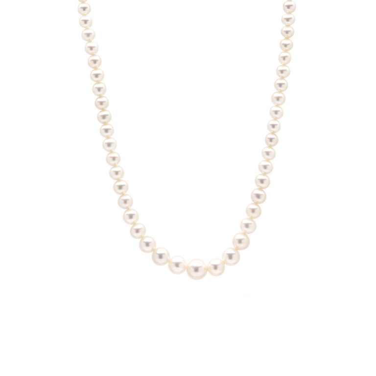 Sterling Silver Graduating Freshwater Pearl Necklace