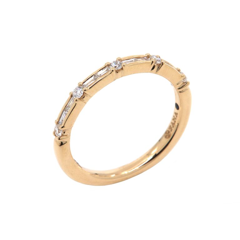 14K Yellow Gold Baguette and Round Diamond Band