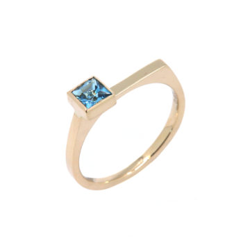 14K Yellow Gold Princess Blue Topaz Stackable Ring_x000D_