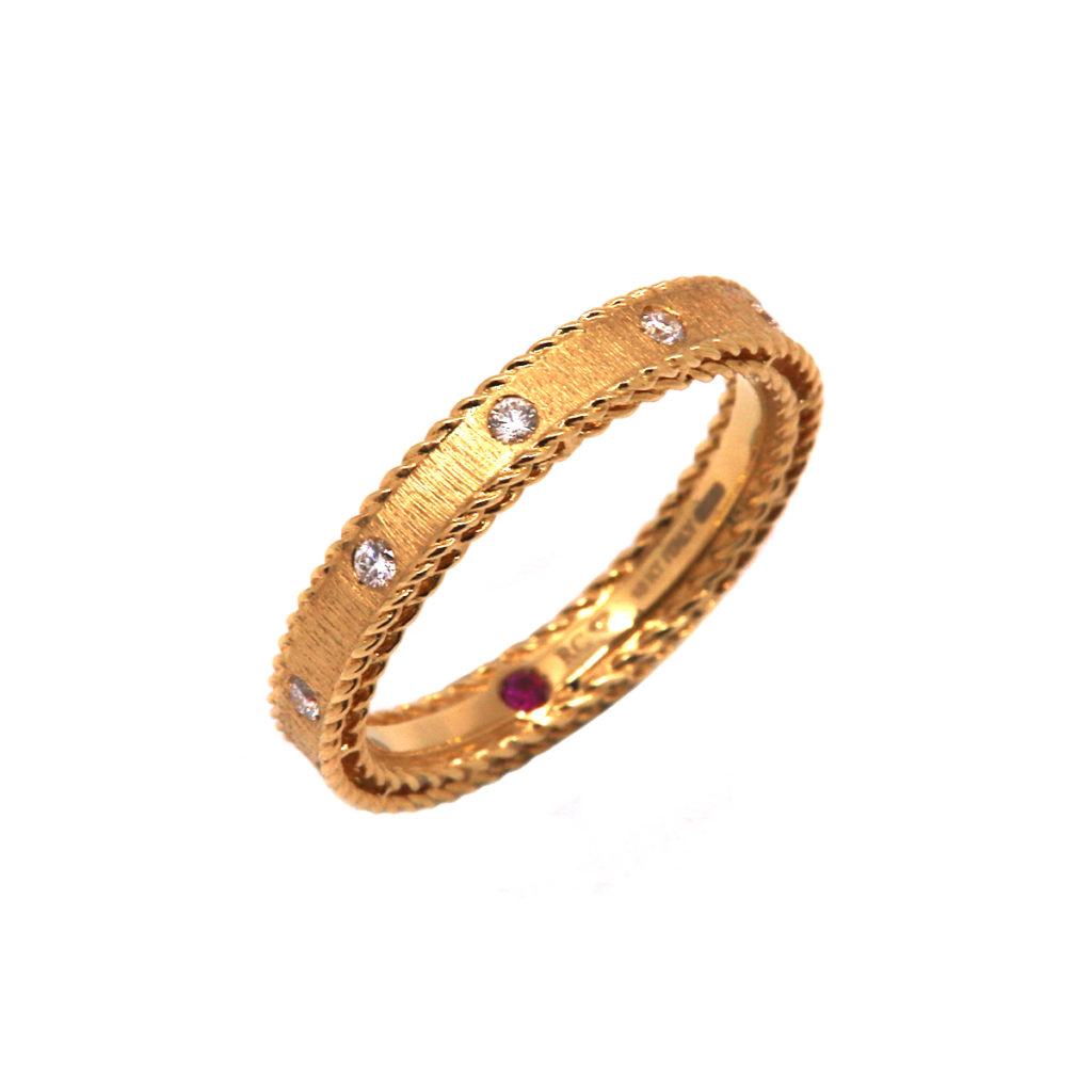 18K Yellow Gold Princess Diamond Ring