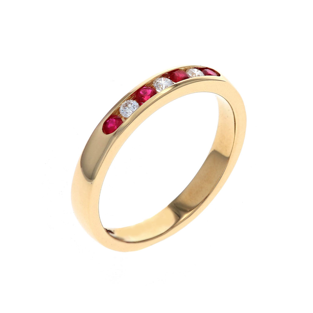 14K Yellow Gold Diamond and Ruby Ring