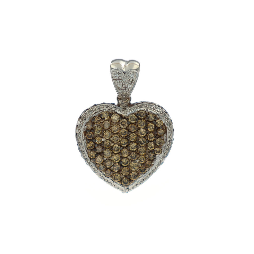 Charitybuzz: Estate Louis Vuitton 18K White Gold Diamond Heart