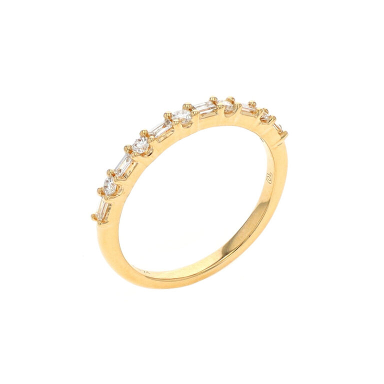 14K Yellow Gold Diamond Baguette and Round Wedding Band