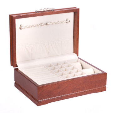 Sophistication Jewelry Chest