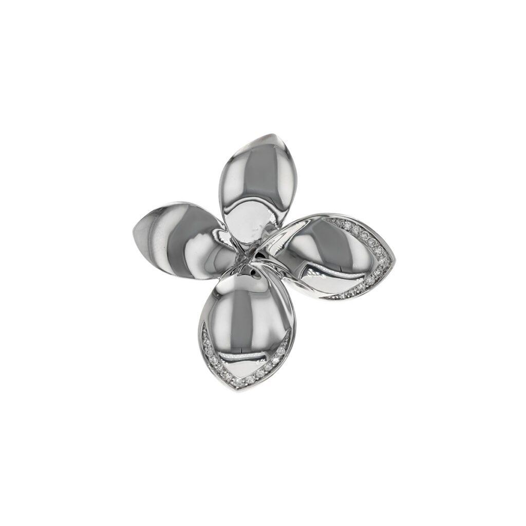 14K White Gold Diamond Flower Pendant